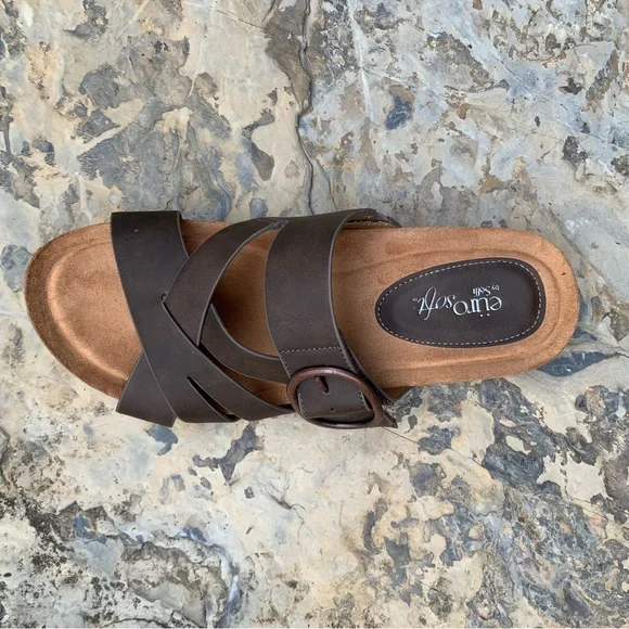 Eurosofft by Sofft brown womens sandals - Picture 5 of 6